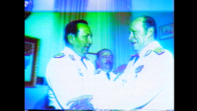 DERRIÈRE LES DRAPEAUX, LE SOLEIL-JUANJO PEREIRA-DOCUMENTAIRE-CINÉMA-SORTIE-FILM-RELATION PRESSE-VRAIVRAI FILMS