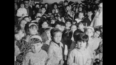 DERRIÈRE LES DRAPEAUX, LE SOLEIL-JUANJO PEREIRA-DOCUMENTAIRE-CINÉMA-SORTIE-FILM-RELATION PRESSE-VRAIVRAI FILMS